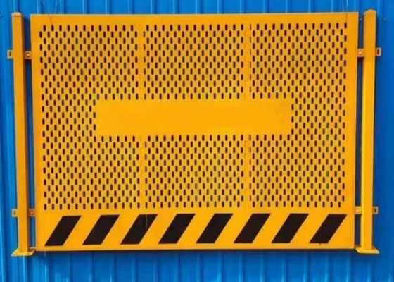 1.2*1.8m बाहरी दीवार पर पंच की गई धातु की शीट गिरने से बचाने वाली स्क्रीन पर चढ़ने वाला फ़्रेम