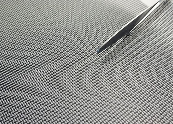 1.0m * 30m शीसे रेशा बुना तार जाल स्क्रीन विंडो स्क्रीन विरोधी कीड़ों के रूप में उपयोग किया जाता है