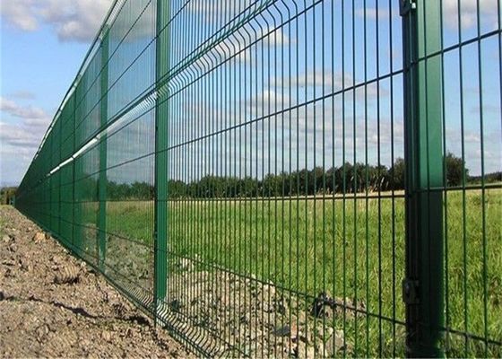 सुरक्षा बाड़ के लिए एंटी रस्ट कार्बन स्टील पीवीसी लेपित वेल्डेड वायर मेष