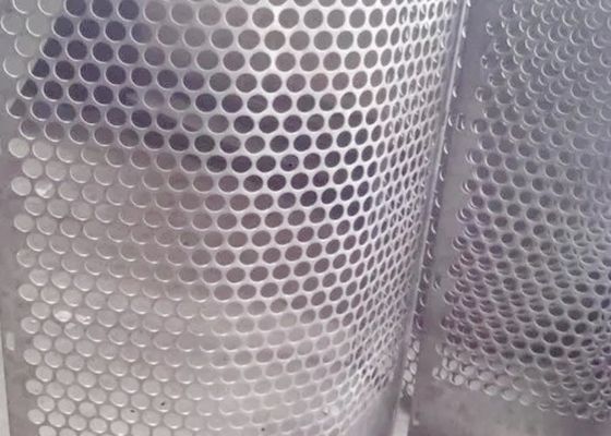 ISO 9001 मानक सजावट के लिए जस्ती छिद्रित धातु जाल शीट