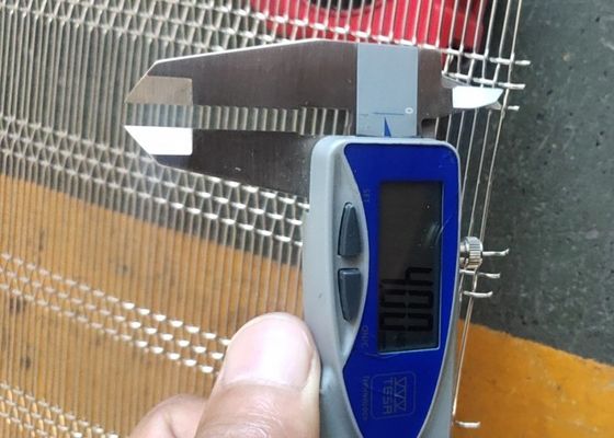 स्टेनलेस स्टील जाल बहुमुखी टिकाऊ बुनाई तार जाल 4 से 635 तक जाल लंबाई 1 मीटर-300 मीटर