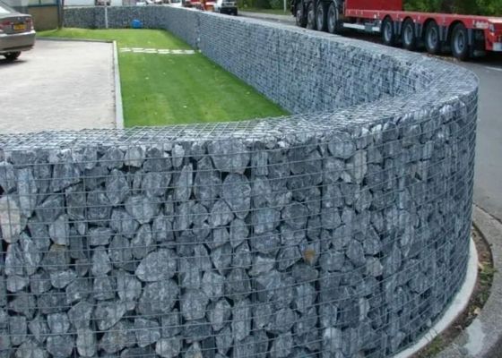 लैंडस्केप वॉल 2.5-3.7mm वायर वेल्डेड गेबियन मेश Gi वेल्डेड मेश 13.5 गेज